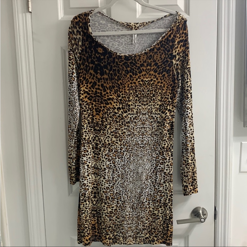 Classique Leopard Print Stretchy Dress